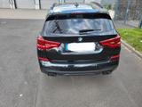 BMW X3 M40d - PANO LED 360°Kamera HUD Keyless - BMW X3 M40 mit Diesel-Antrieb: Vollleder, Verkehrszeichenerkennung