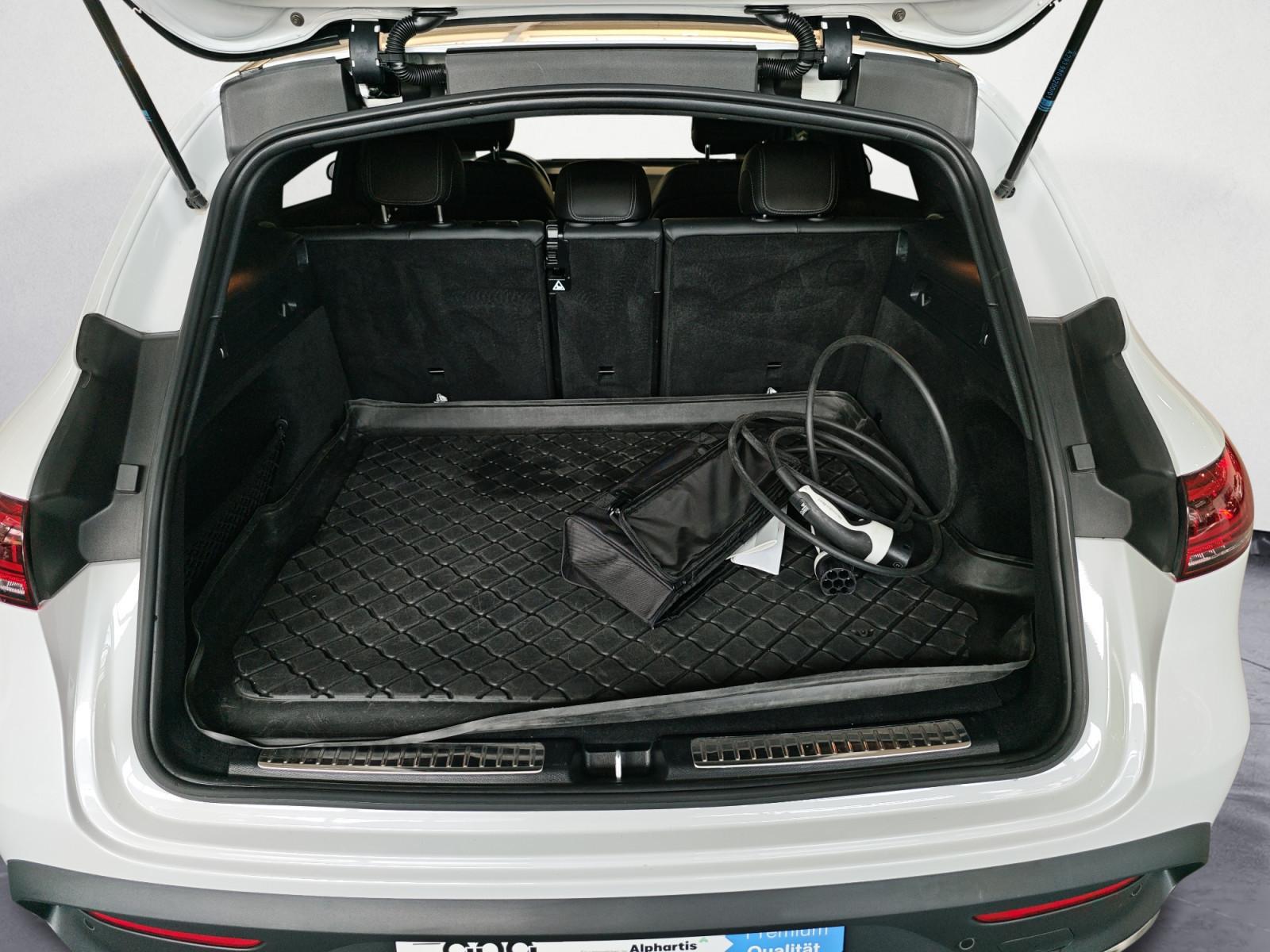 Mercedes-Benz EQC 400 4MATIC AMG Line Glasdach HeadUp