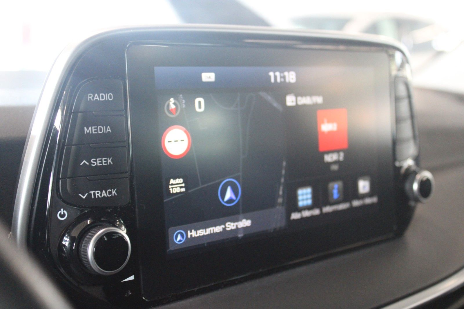 Fahrzeugabbildung Hyundai TUCSON STYLE Aut. NAVI AHK LED SHZ CAM uvm.