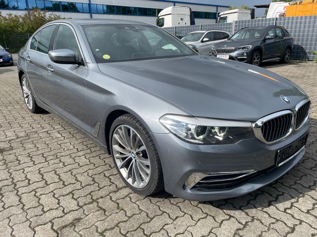 BMW 518d Limo Luxury Line Schiebedach 360° HUD Leder