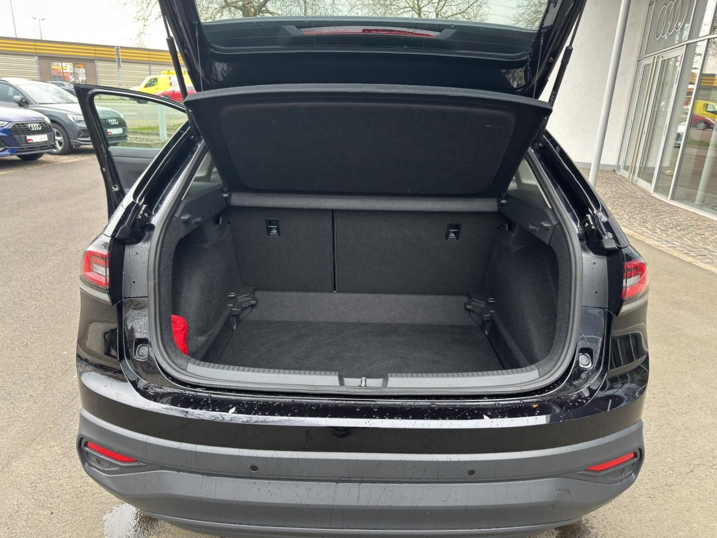 Fahrzeugabbildung Volkswagen Taigo MOVE MOVE 1.5l TSI-DSG,Kamera,SH,AHK,LED,C
