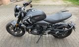 Triumph Wunderschöne Trident 660 Matt Schwarz - TRIUMPH TRIDENT 660