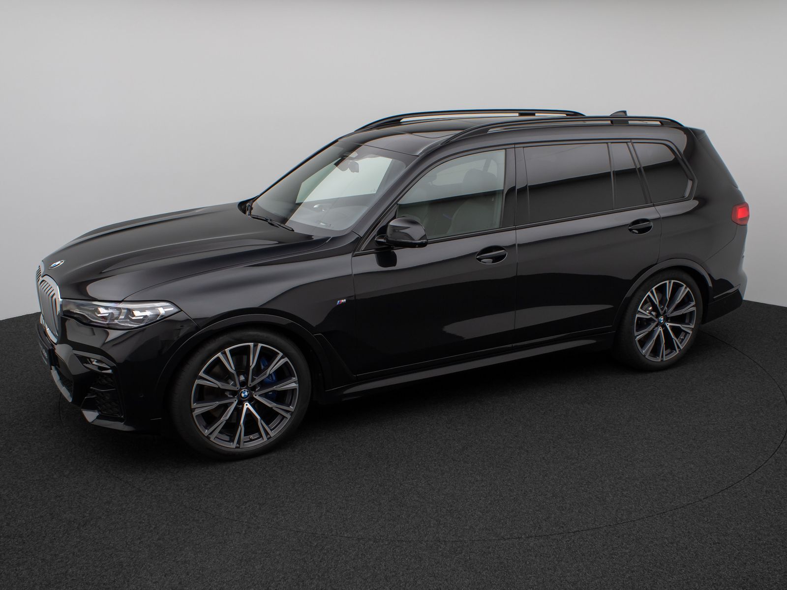Fahrzeugabbildung BMW X7 xD40d M Sport Panorama 360°HUD DAB H/K SoftCL