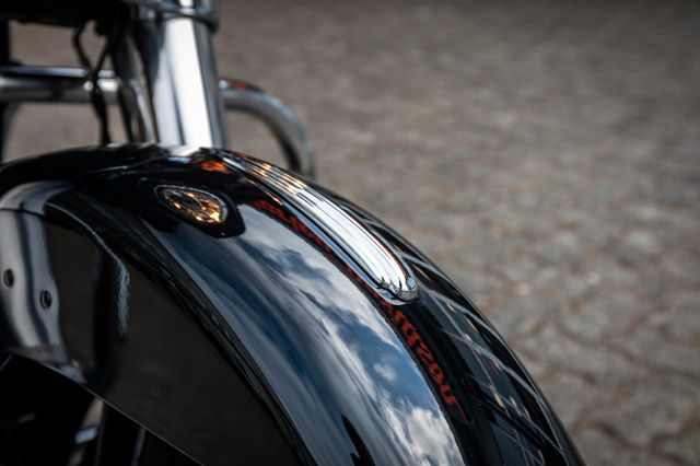 Fahrzeugabbildung Harley-Davidson STREET GLIDE SPECIAL FLHXS
