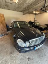Mercedes-Benz E 240 - Mercedes-Benz E 240 aus 2003