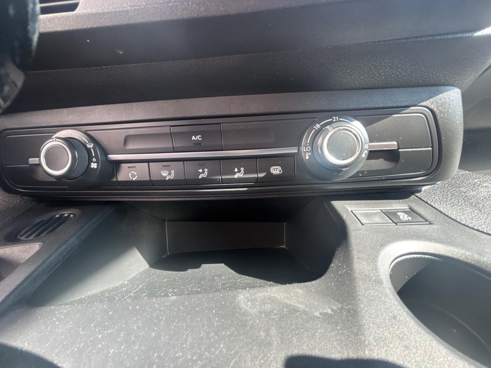 Citroën Berlingo Kasten L1 HDI 100 AHK Klima PDC Holzbod