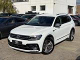 Volkswagen Tiguan Allspace R Line 7-Sitzer/LED/Leder/360 - VW Tiguan Allspace Gebrauchtwagen in Köln