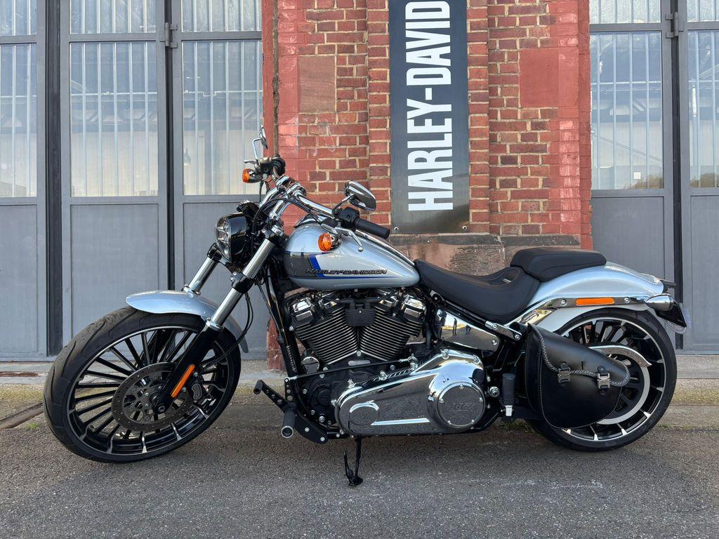 Harley-Davidson Breakout 117 