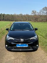 Toyota Avensis 1,8-l-Valvem. Team D T. Sports Team ... - Toyota Avensis: Team