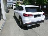 Mercedes-Benz GLA 180 Pano Garantie - Mercedes-Benz GLA 180 aus 2022