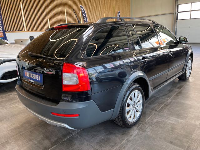Skoda Octavia Combi Scout 4X4 *TÜV Neu*Xenon*