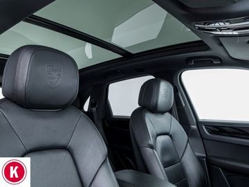 Porsche Cayenne - 9