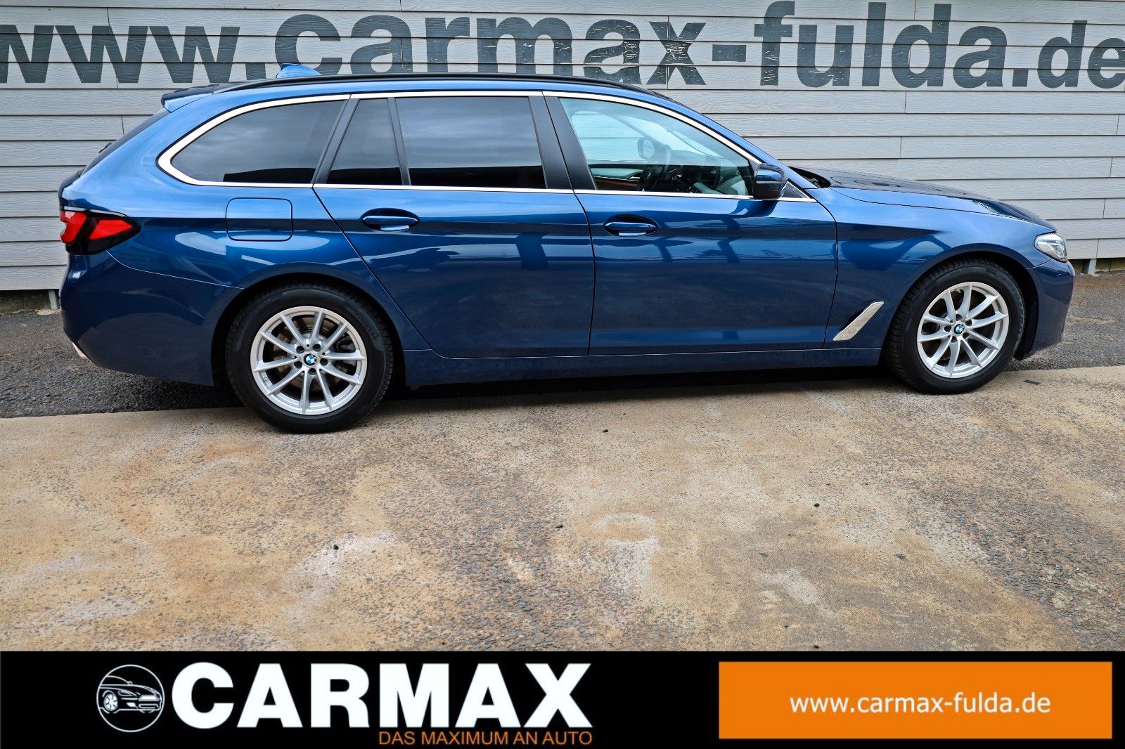 Fahrzeugabbildung BMW 520dA Touring Leder,Navi,LED,SH,PDC,el. AHK,Park