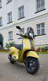 Vespa GTS 300 Super Sport - VESPA GTS 300 SUPER SPORT