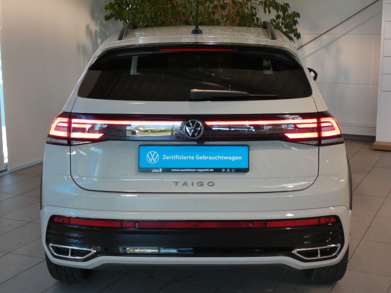 Volkswagen Taigo 1.0 TSI R-Line DSG AHK NAVI KAMERA foto 5