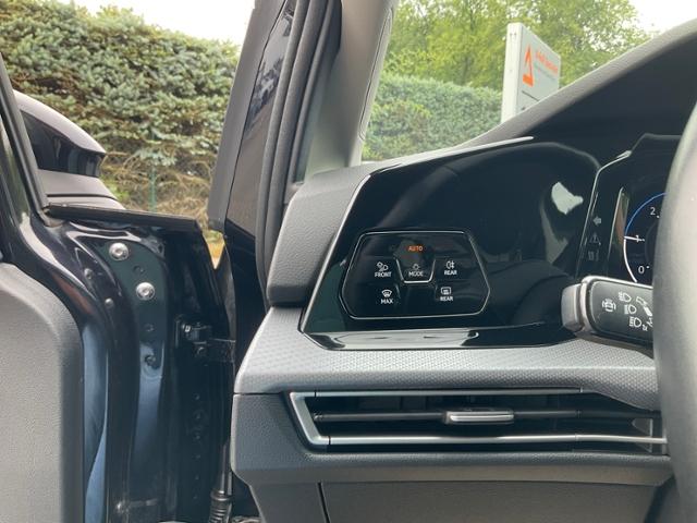Volkswagen Golf VIII Variant 2.0 TDI Active LED NAVI ALU, миниатюра 19