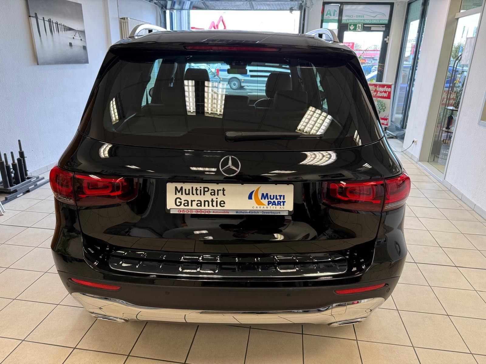 Fahrzeugabbildung Mercedes-Benz GLB 200 / SCHEKCHEFT / LED / NAVI / KAMERA