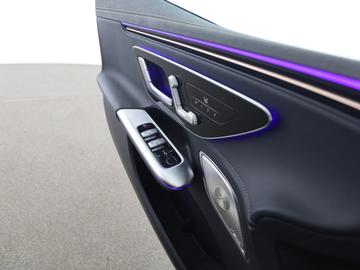 2022 Mercedes-BENZ EQE — миниатюра 14