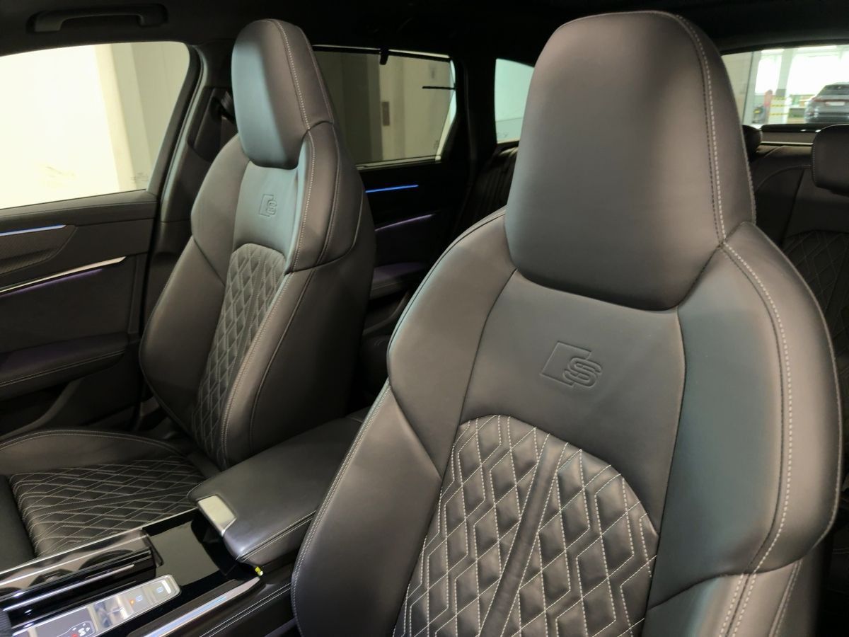 Audi S6 - Bild 21