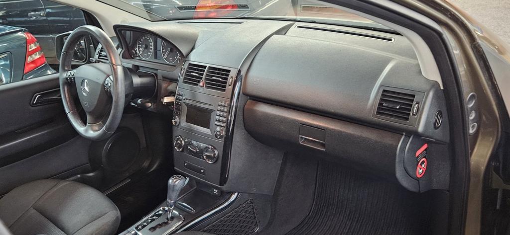Mercedes-Benz A 160