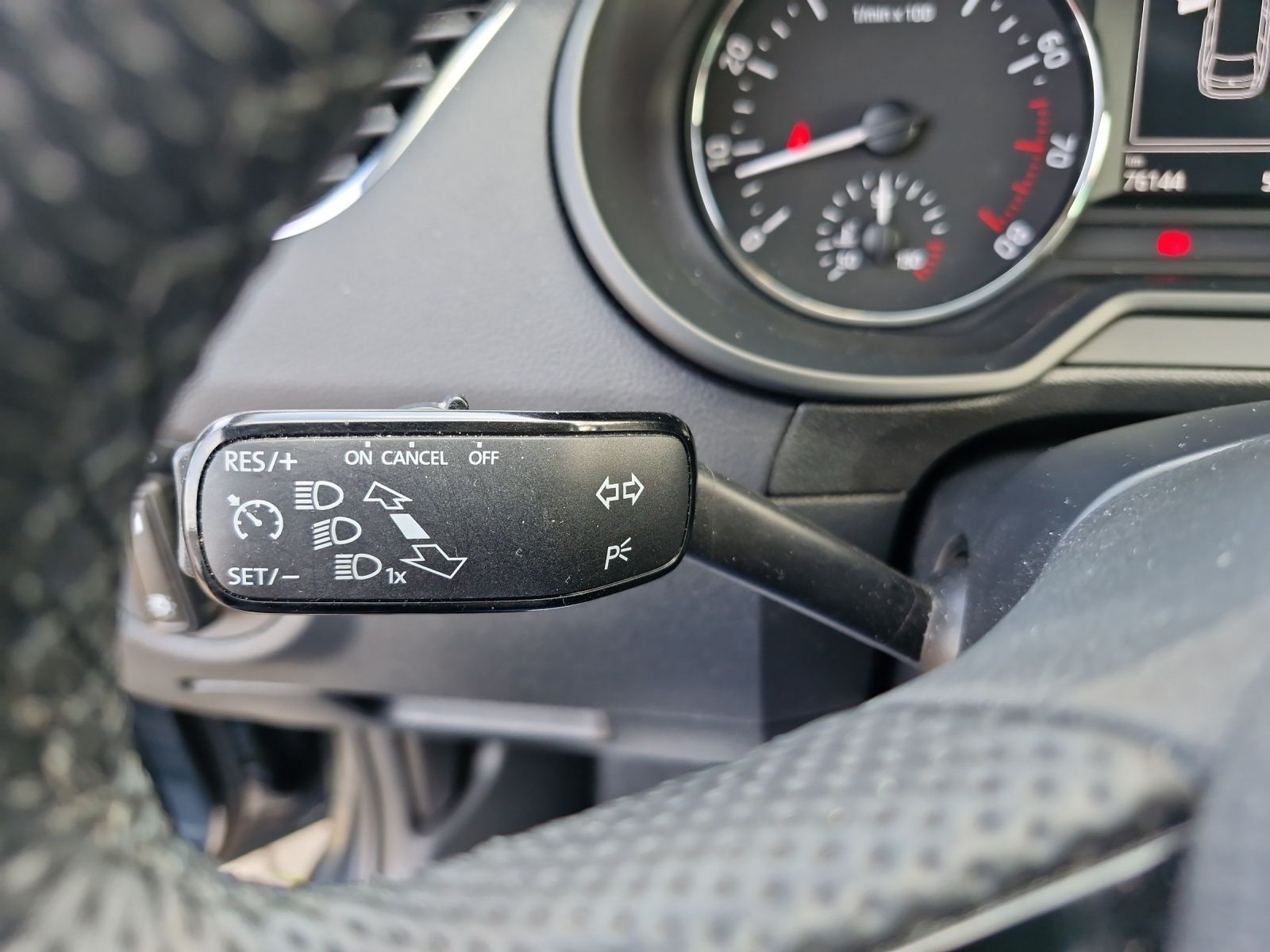 Fahrzeugabbildung SKODA Octavia Combi TSI Ambition Navi Klima GRA PDC