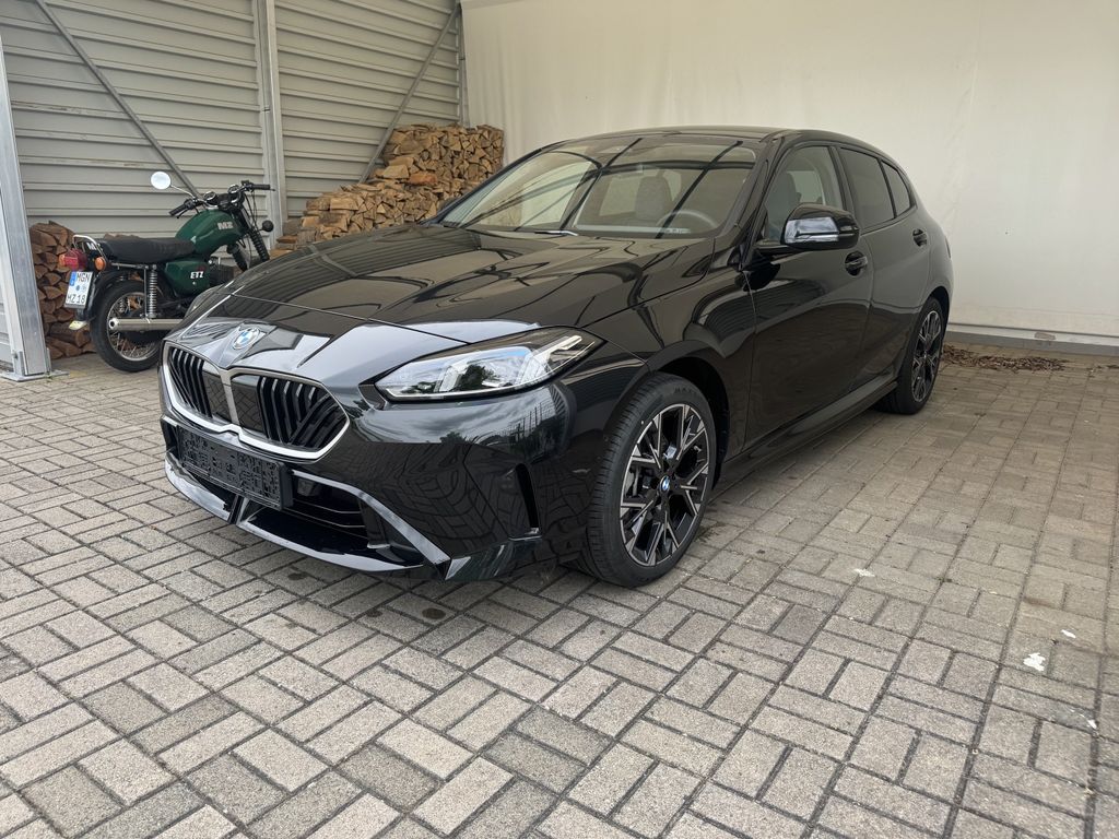 BMW 120