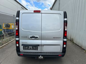 Renault Trafic - 8