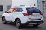 Mitsubishi Outlander 2.2 DI-D 4WD Plus Klimaaut. Kamera AHK - Mitsubishi Outlander: Allradantrieb