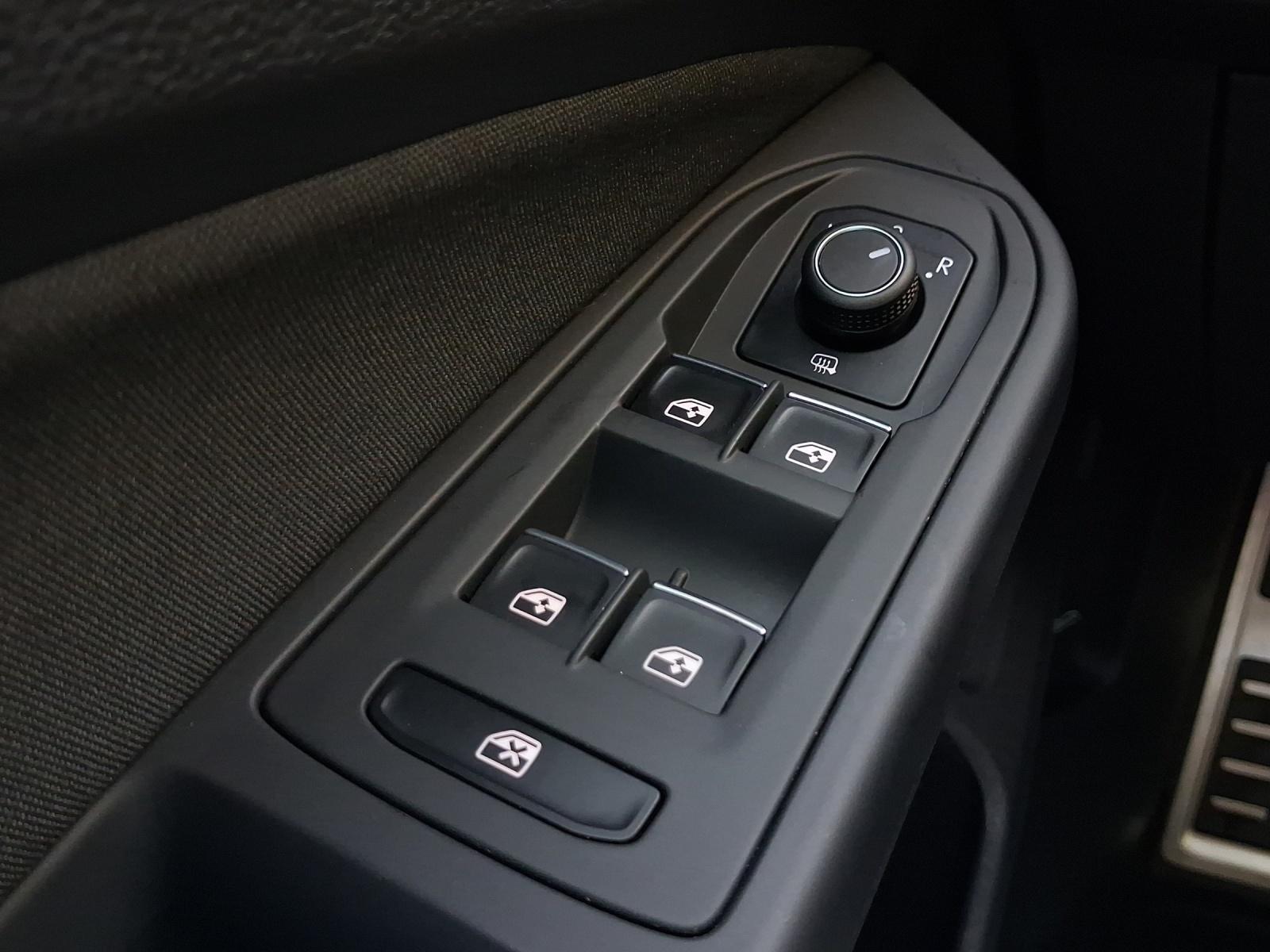 Volkswagen Golf 2,0 l TDI DSG Active, миниатюра 22