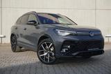 Volkswagen Tiguan 2.0TDI DSG R-line 4M Sthz Pano AHK ACC 20