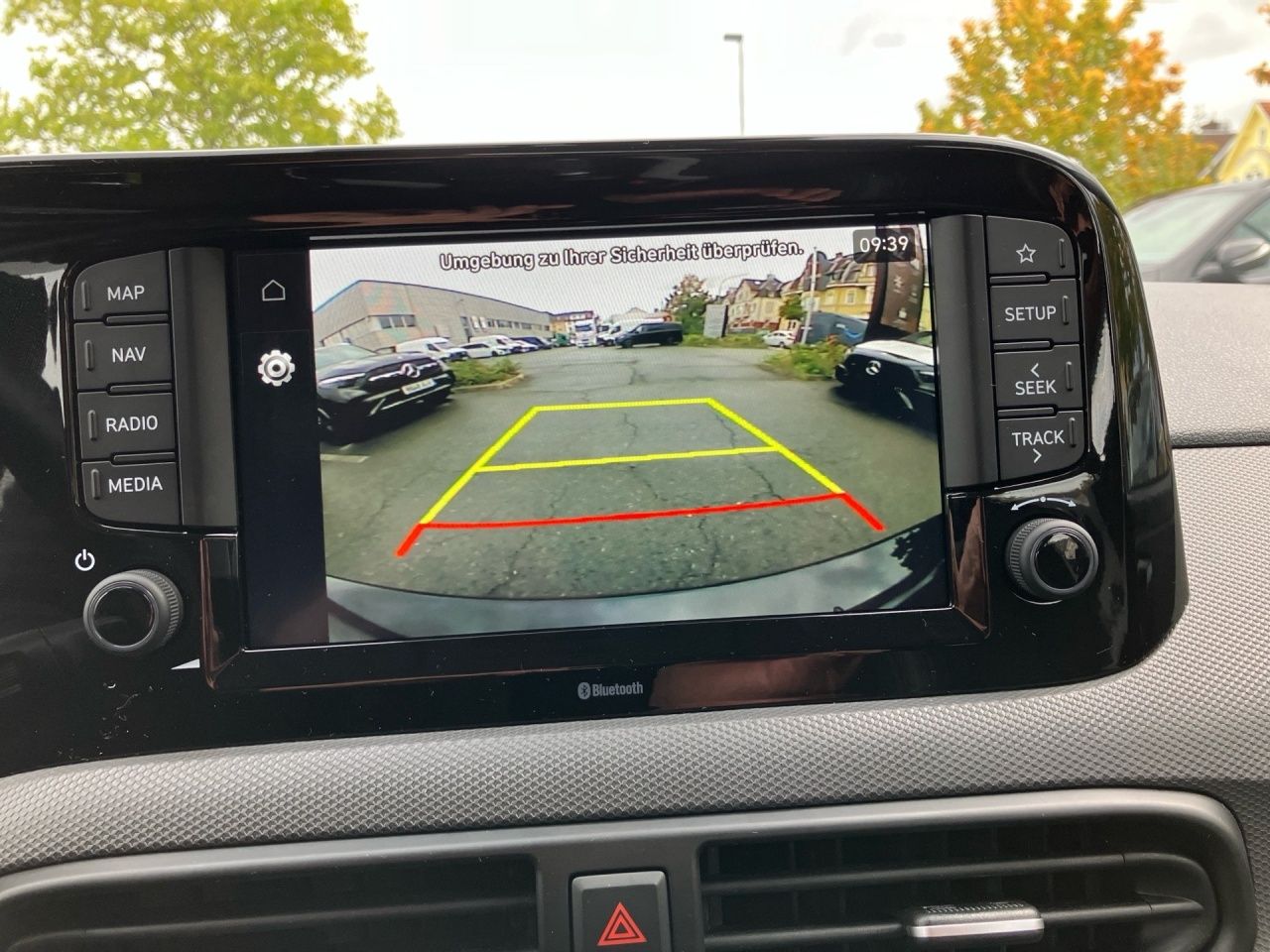 Fahrzeugabbildung Hyundai i10 SELECT Fernlichtass. Kam. Navi PDC SpurH