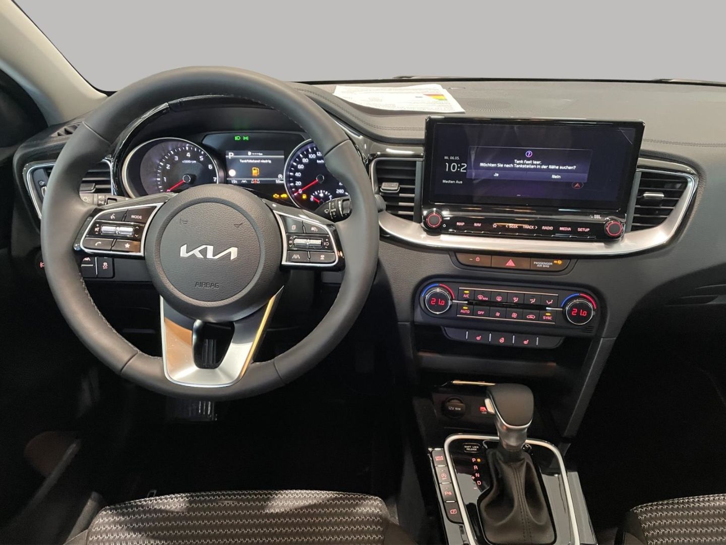 Fahrzeugabbildung Kia Ceed Ultimate Edition LED Kamera SpurhaltASS DAB