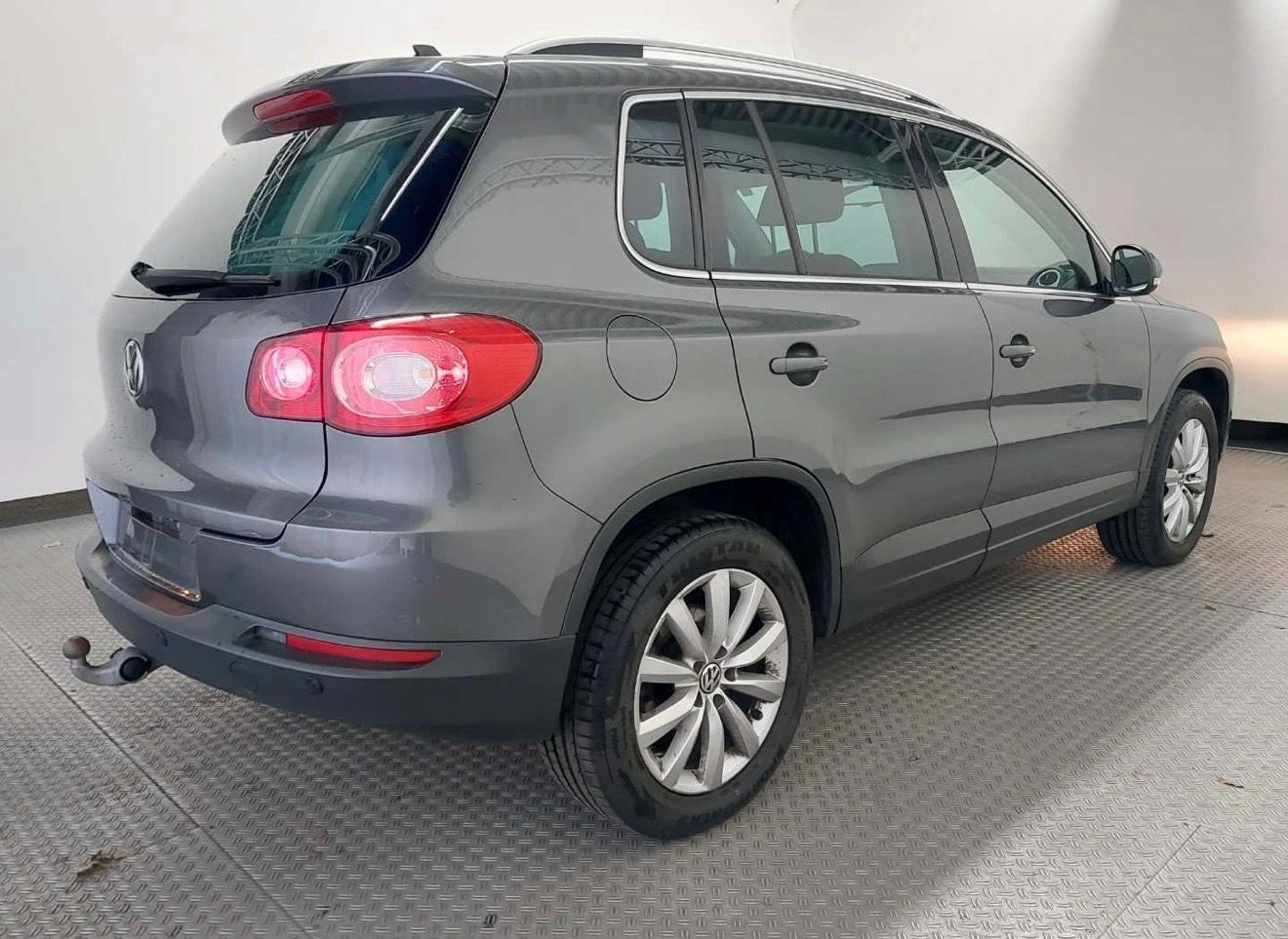 Volkswagen Tiguan 2.0 TDI  Team 4Motion/Navi/APS/AHK/Tel.Vo