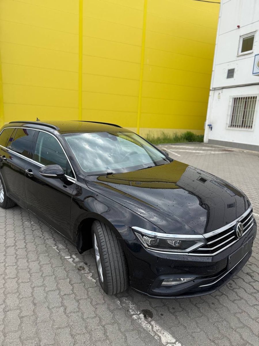 VW Passat