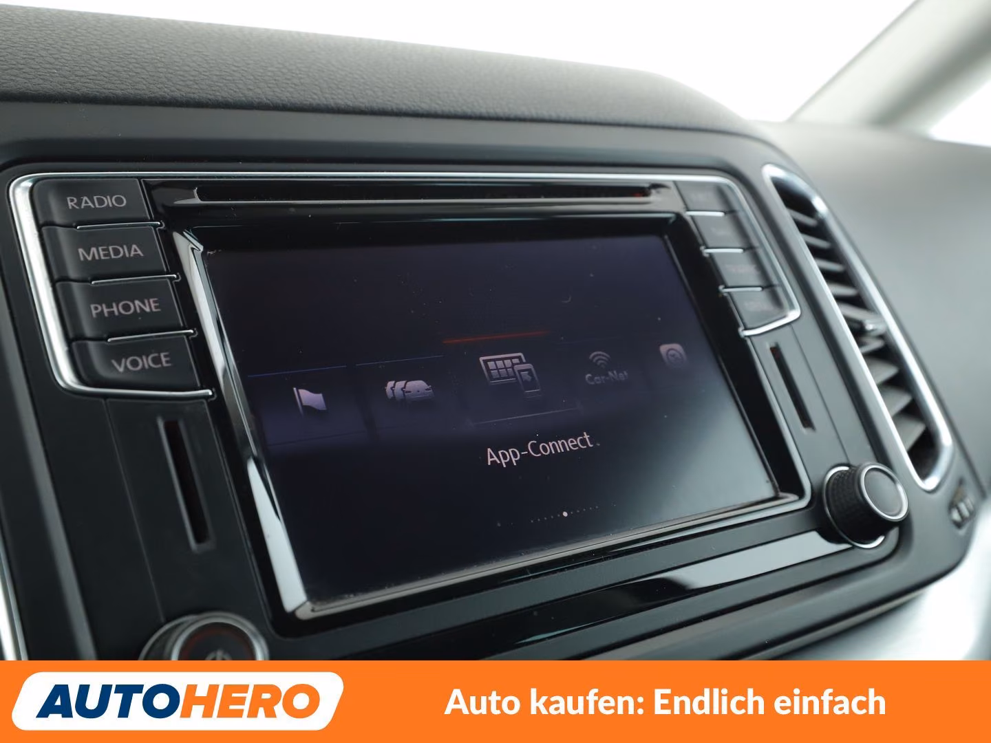 Volkswagen Sharan 2.0 TDI Comfortline BlueMotion Tech Aut.