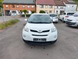 Toyota Urban Cruiser Town 1.3 - weiße Toyota Urban Cruiser