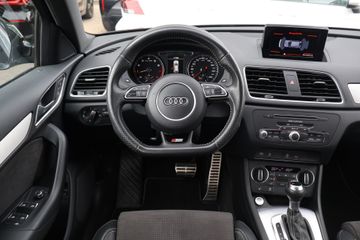 Audi Q3 - 10