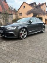 Audi S3 8v Limousine - Audi S3: 8 L
