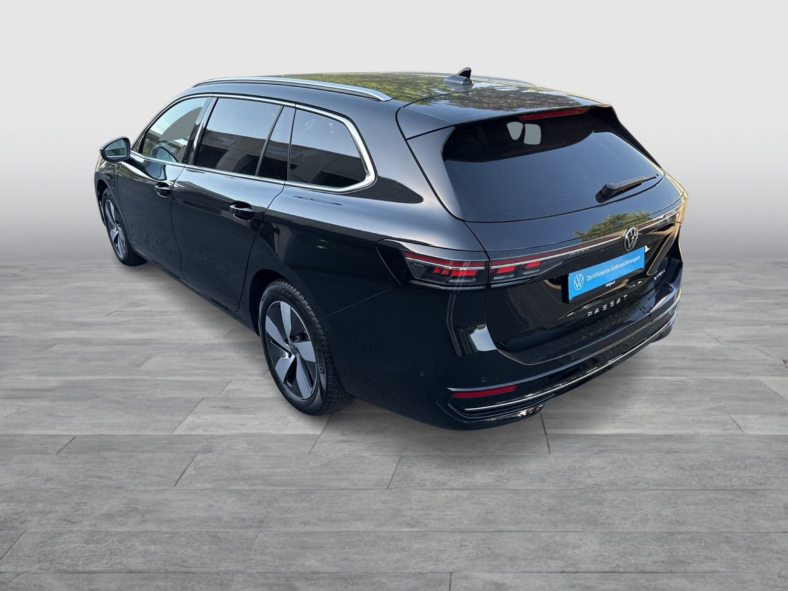 Volkswagen Passat Variant 1.5 HYBRID ELEGANCE LEDER AHK CAM foto 3