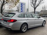 BMW 520 d Touring Aut. xDrive/Facelift/LiveCockpitPr - BMW 520 in Duisburg