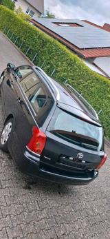 Toyota Avensis - gebrauchte Toyota Avensis aus dem Jahr 2002