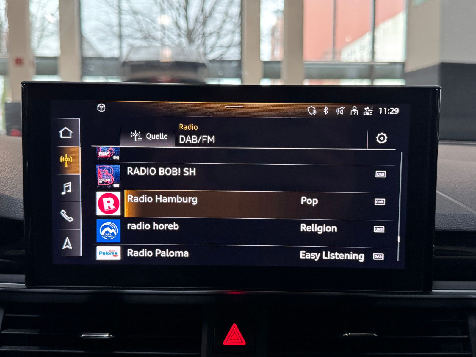 Fahrzeugabbildung Audi A4 35 TDI S-LINE BLACK RS4 SITZE MASSAGE VIRTUAL