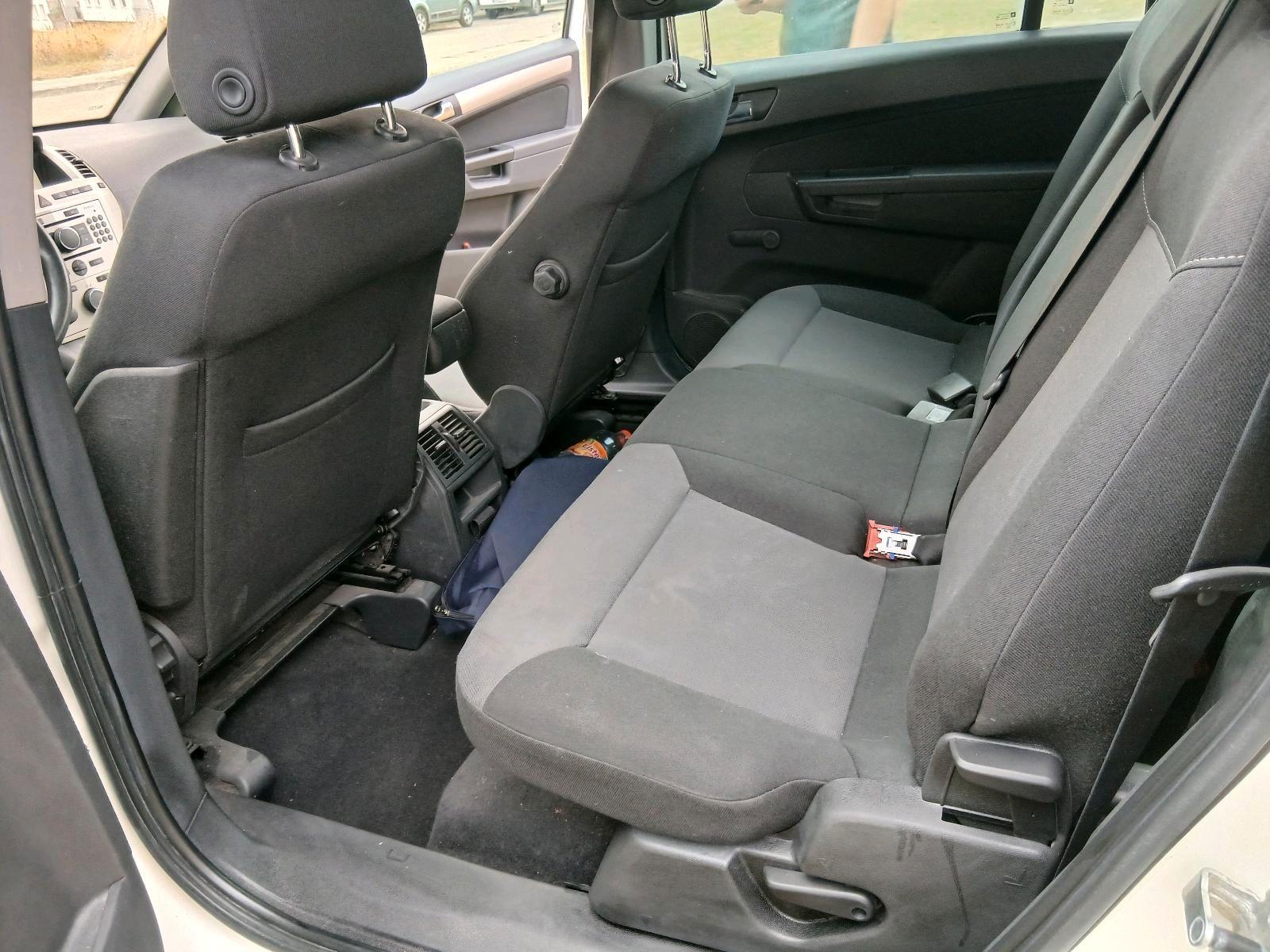Opel Zafira 2008 — photo 10