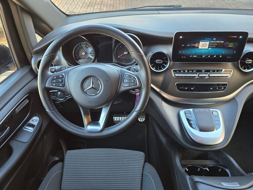 MERCEDES-BENZ V250d AMG EDITION lang 4M Night Standheiz Mwst. MERCEDES-BENZ V250d AMG EDITION lang 4M Night Standheiz Mwst.