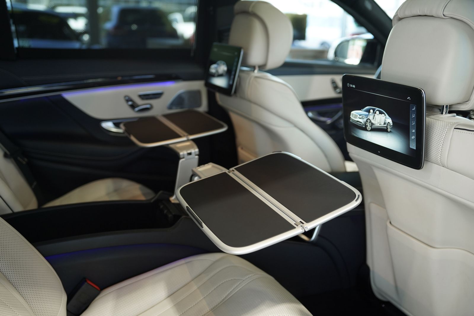 Mercedes Benz S 400
