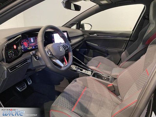 Golf VIII 2.0 TSI DSG GTI Clubsport NAVI PANO