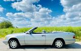 Mercedes-Benz E 320 CABRIO 1. Hand - Mercedes-Benz E 320 in Oberhausen