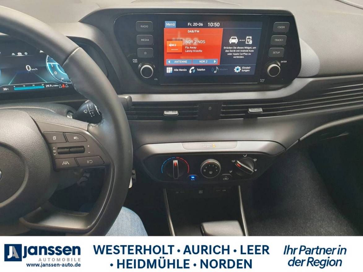 Fahrzeugabbildung Hyundai BAYON Trend, 48V, DCT, Rückfahrkamera