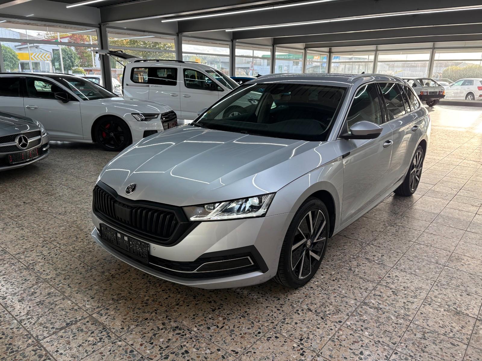 Skoda Octavia Combi Sportsline/ACC/Carplay/Ambient/NAV