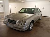 Mercedes-Benz Mercedes E240 - gebrauchte Mercedes-Benz E-Klasse aus dem Jahr 1998